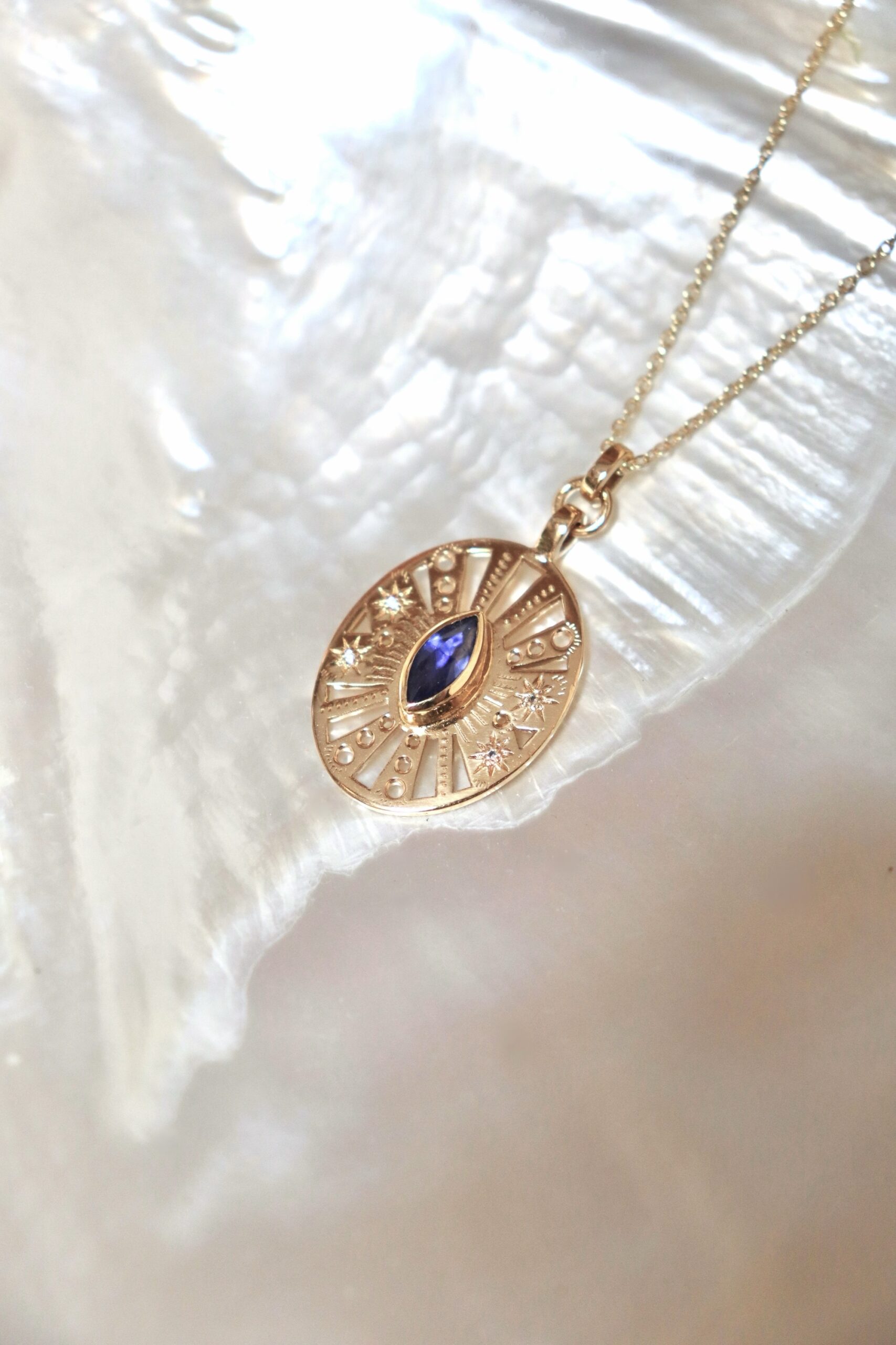 Talisman saphir