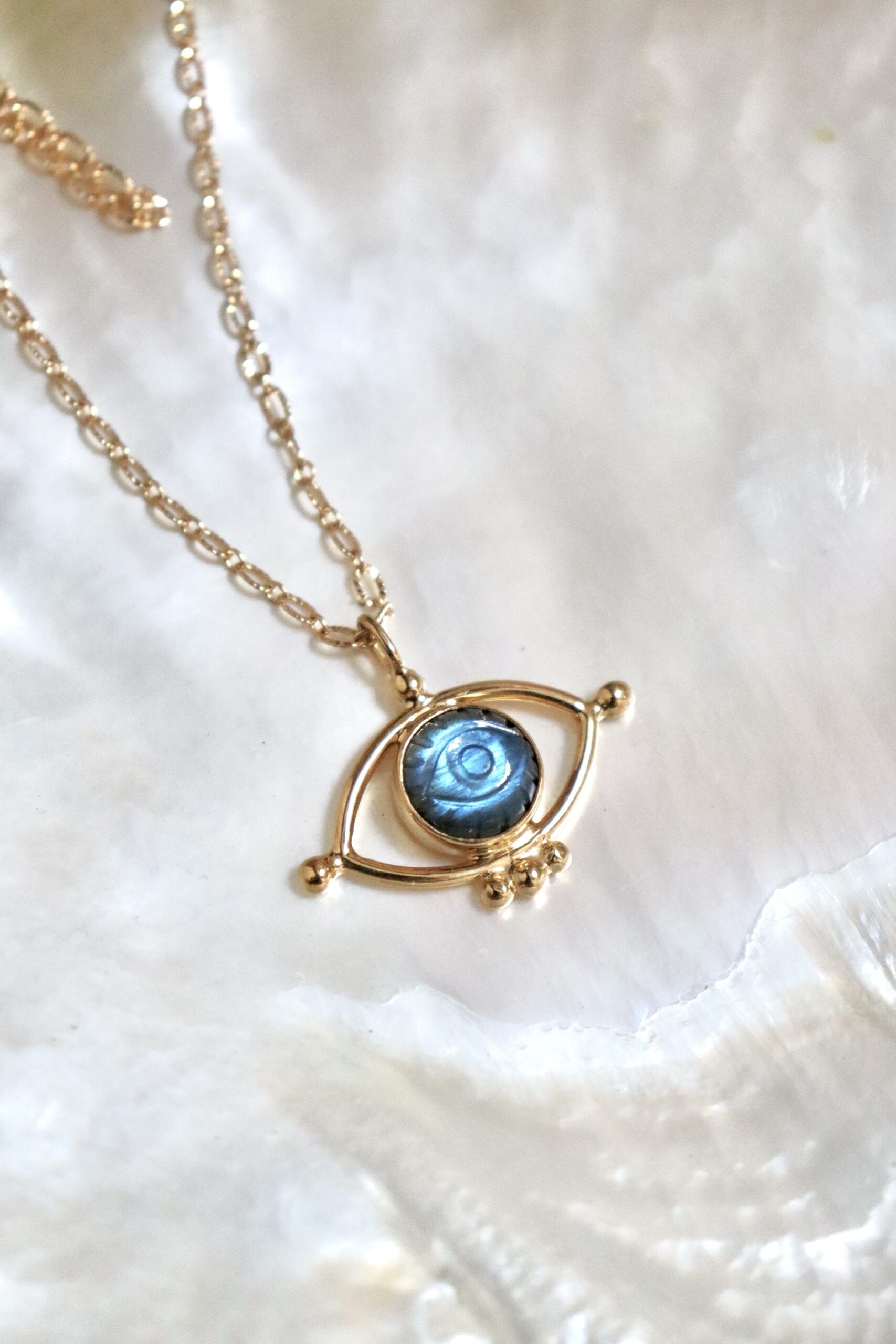 Pendentif œil de labradorite