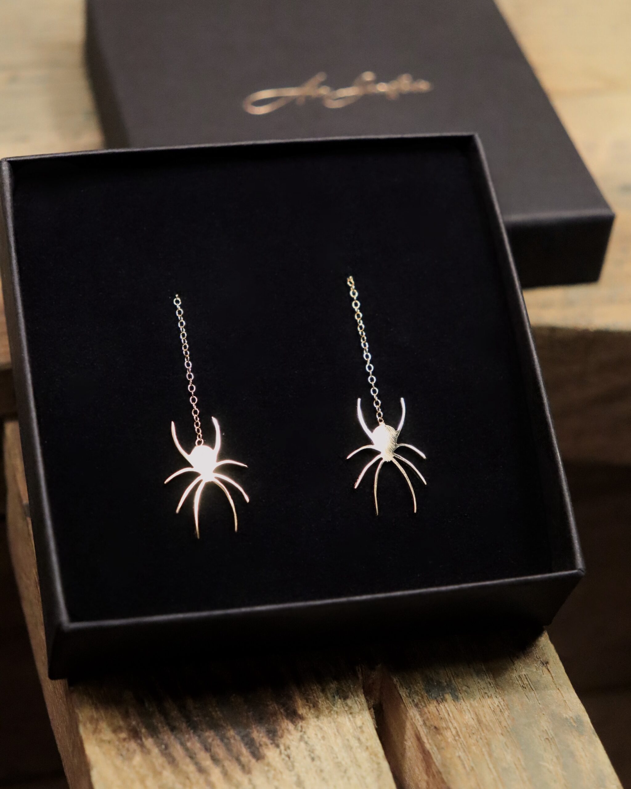 Boucles d’oreilles araignées